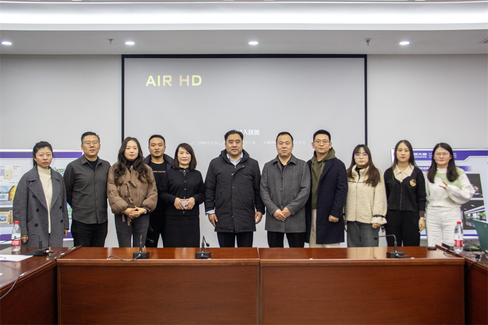 2024年12月6日，我公司與蘭州資源環(huán)境職業(yè)技術(shù)大學(xué)民族工藝學(xué)院成功舉辦認(rèn)知實(shí)踐活動。